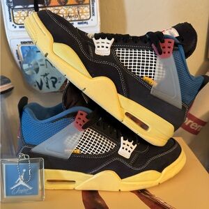 Jordan 4 Union off noir